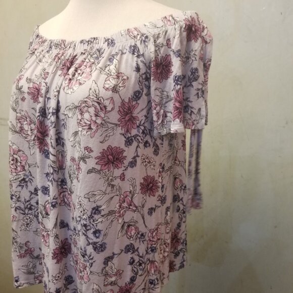 Pink Rose floral top women's size Large (P11) - Picture 7 of 8